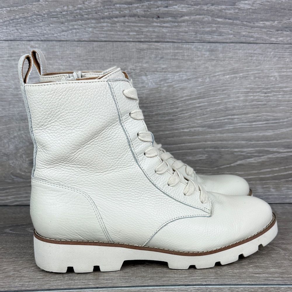 Vionic Lani Women’s Sz 7.5 Cream Tumbled Leather 8-Eye Lace Up Zip Combat Boots